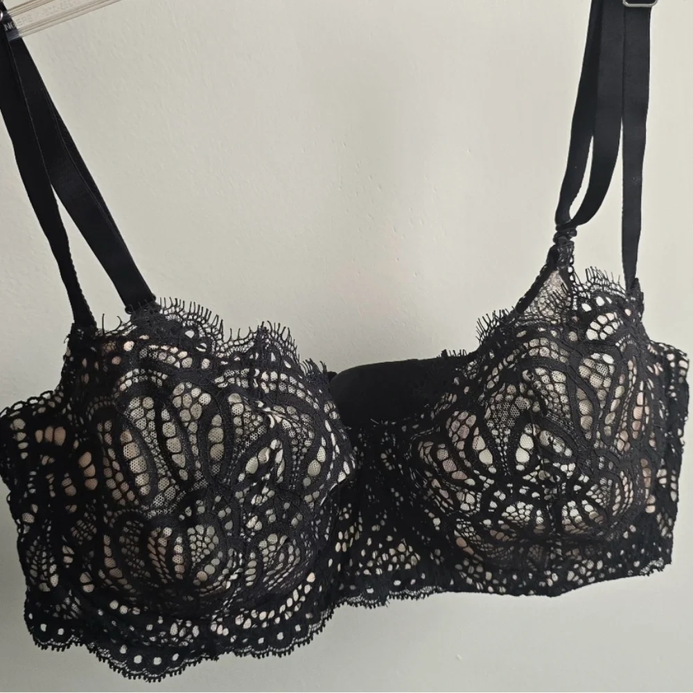VICTORIA SECRET Dream Angels Push up Lace Underwire Bra Black Nude 34B, NWT - Picture 10 of 11